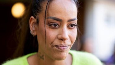 Amel Bent Amincissement Body positive chanteuse les réseaux sociaux Star Academy