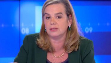 accusent la France actualité politique France Démographie Immigration Jeux de société Logement social