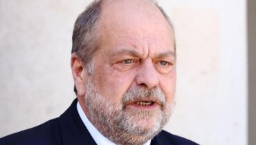 actualité politique France CNews débat internautes Éric Dupond-Moretti L'heure des pros les médias sociaux Pascal Praud