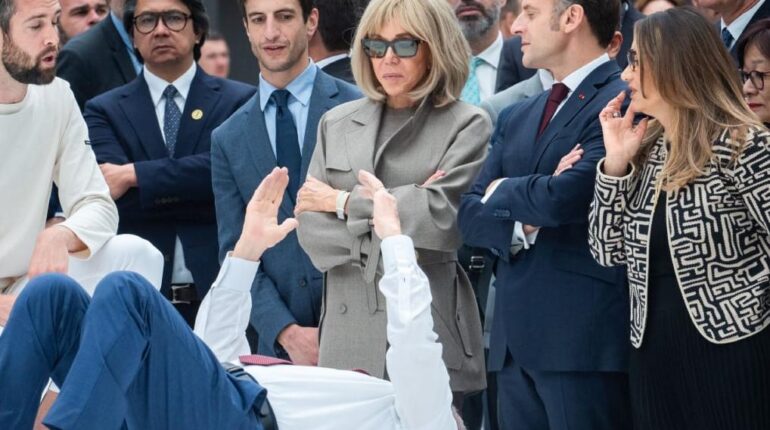 Brigitte Macron Critiques politiques Éric Dupont-Moretti Plus de respect de la vie privée Politique française