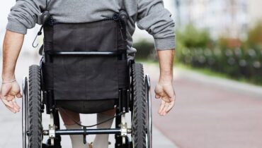 Accessibilité Fauteuil roulant Handicap Mobilité réduite Sécurité routière Transport aérien vie quotidienne