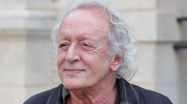Didier Barbelivien sur Nicolas Sarkozy : « Si sa maman était en vie, elle pourrait témoigner… » actualité politique France Affaire des fonds libyens Didier Barbelivien injustice Nicolas Sarkozy