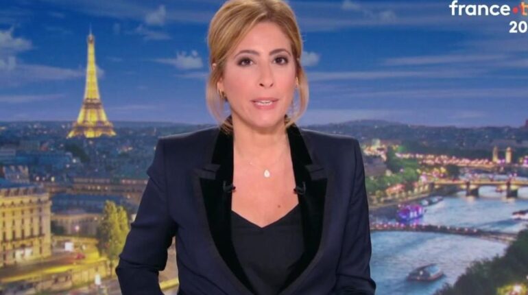 « Faute impardonnable » : la bourde de Léa Salamé qui met France 2 dans l’embarras Dominique Bernard Erreur d'étiquetage Journal Télévisé Léa Salamé Miss France 2016 et ses minis tresses collées Samuel Paty