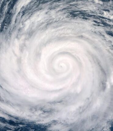 Pourquoi l’ex-ouragan Humberto va bouleverser votre week-end dans ces régions françaises