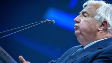 Gérard Larcher prévient : « Si l’Assemblée suspend les retraites, nous… » mais révèle d’abord ce détail sur les 30 milliards d’euros Gérard Larcher prévient : « Si l’Assemblée suspend les retraites, nous… » mais révèle d’abord ce détail sur les 30 milliards d’euros