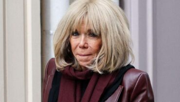 La stupéfaction de Brigitte Macron en découvrant son prénom : « Je n’en reviens pas… » Affaire conclue Brigitte Macron Champs-Élysées Impôts plaintes aléatoires