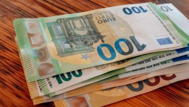 accusent la France Classe moyenne Inégalités Pouvoir d'achat revenus Sociologie