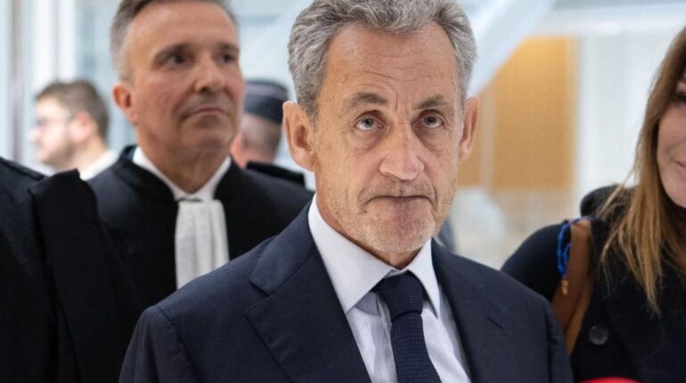 Nicolas Sarkozy incarcéré le 13 octobre : ce qu’il a dit sur la justice lui vaut une nouvelle plainte Avocats injustice Nicolas Sarkozy peine de prison plaintes aléatoires