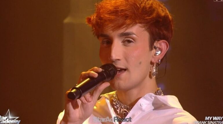 Star Academy 2025 : à 24 ans, Victor dévoile le secret de son interprétation de « My Way » qui lui vaut l’immunité Actualités musique Etat de Victoria Immunité My Way Star Academy Télé-réalité