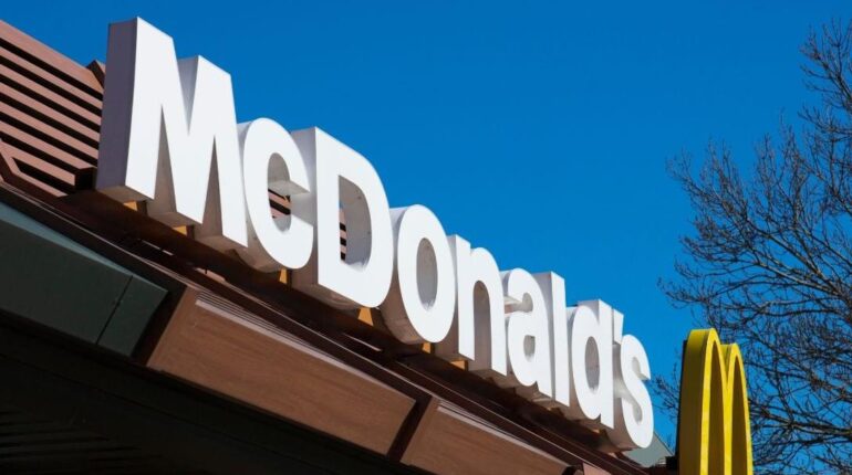 McDonald’s halal en France : la rumeur qui fait trembler les 1600 restaurants accusent la France Halal McDonald's Restauration rapide rumeurs