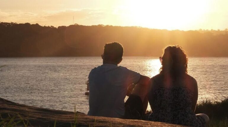 amour Astrologie Cannes 2025 Prédictions Relations amoureuses Signes astrologiques