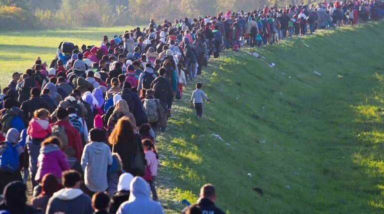 Nicolas Pouvreau-Monti annonce la vérité sur cette hausse « historique » : « 400 000 étrangers en un an, c’est… » accusent la France actualité politique France Démographie Immigration Jeux de société