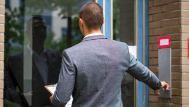 Expulsion faits divers injustice précarité Suicide Vieillesse