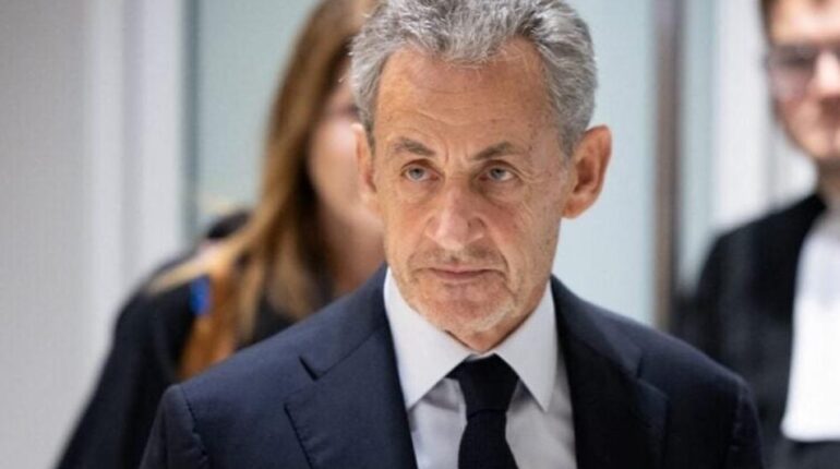 Les livres choisis par Nicolas Sarkozy pour sa cellule qui en disent long sur son état d’esprit Affaire judiciaire injustice littérature livres Nicolas Sarkozy peine de prison