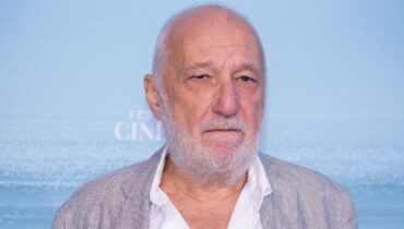 François Berléand brise le silence sur RTL : « Un sale mec m’a volé 450 000 euros » Argent liquide escroquerie François Berléand injustice Olivia témoignage scandale