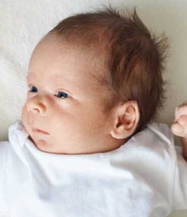 Le Sénat accélère tout : ce nouveau congé de 2 mois arrive finalement 6 mois plus tôt