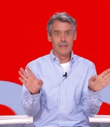 Marine Tondelier lui arrache le micro des mains : la réaction cinglante de Yann Barthès