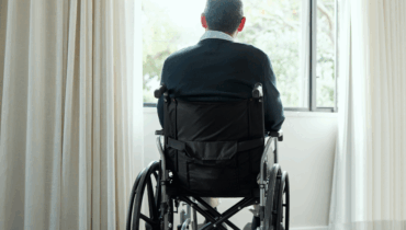 Actualités musique Années 70 Chanteur Difficultés financières Handicap Poppys Reconversion professionnelle