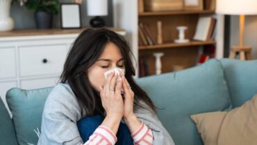 accusent la France Boissons énergisantes épidémie grippe pour le passage aux urgences vaccination obligatoire