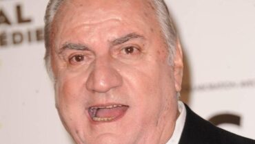 acteurs masqués Actualités people Aldo Maccione Cinéma Cumul Emploi-Retraite disparition