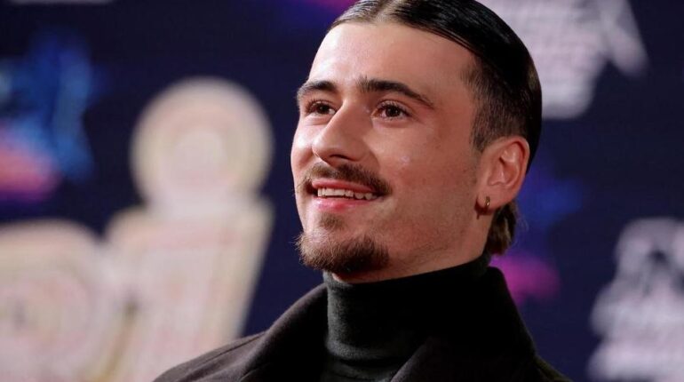 Veuve et sans chauffage, elle vide sa pension pour celui qu’elle croit être Pierre Garnier Actualités animales Arnaque sentimentale Débat société escroquerie Fraude bancaire Pierre Garnier Protection des victimes