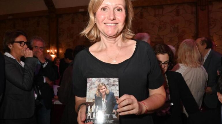 « Vous nous cassez les oreilles » : la phrase qui a fait exploser Yaël Braun-Pivet à l’Assemblée actualité politique France Assemblée Nationale débat parlementaire Jarry sexisme Sandrine Rousseau Yaël Braun-Pivet