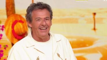 accusent la France Actualités animales Champions TV Culture populaire Jeux télévisés Records TV