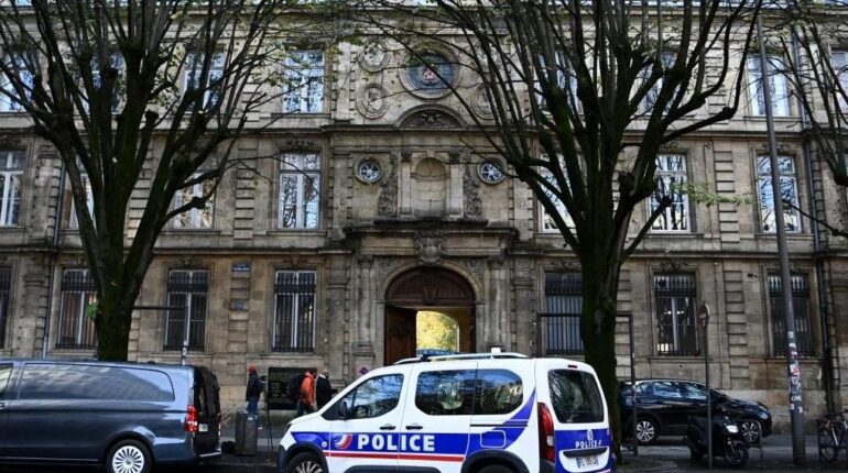 années lycée Bordeaux Ces élèves futés Communauté éducative drame enquête