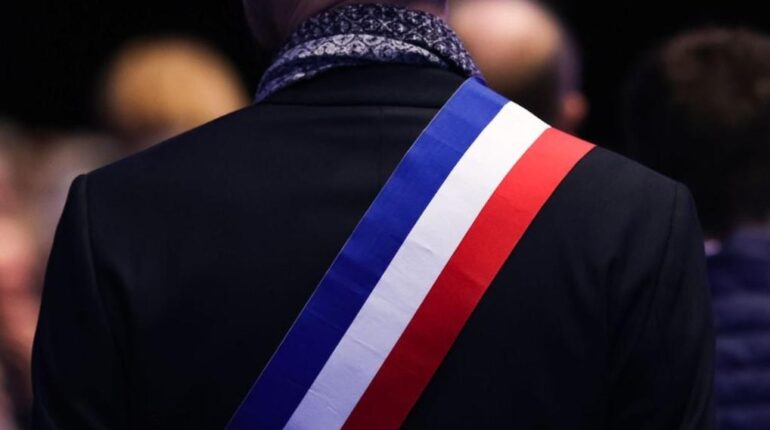 Éric Lejoindre, maire PS du 18e, avoue enfin ce détail gênant sur son repas à 845€ actualité politique France dépenses publiques Gastronomie indemnités élus Jarry polémique Mairie de Paris