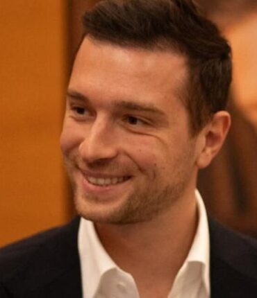 L&rsquo;émouvante confession de l&rsquo;institutrice de Jordan Bardella : « Il avait 17,2 de moyenne… »