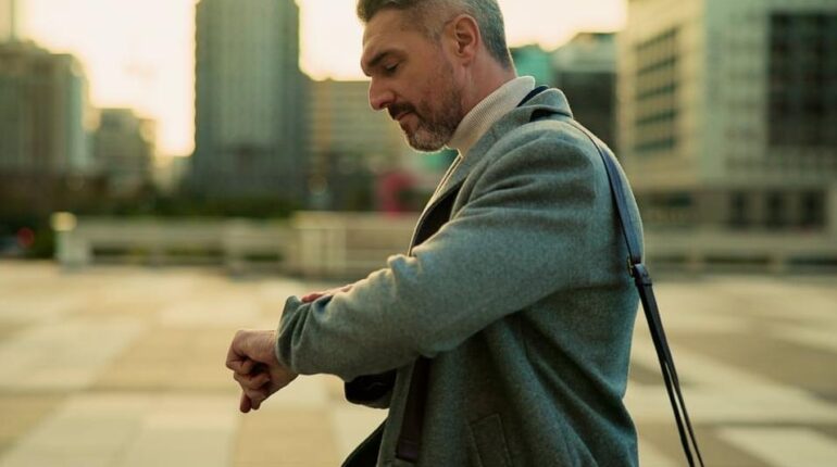 Analyse comportementale Estime de soi Psychanalyse psychologie Relations à distance Retard chronique