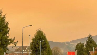 accusent la France Ciel ocré Météo Phénomène météorologique Sable du Sahara Températures douces