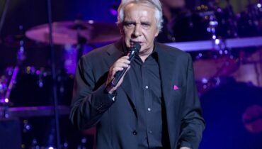 actualité politique France Actualités musique liberté d'expression Marine Le Pen Michel Sardou Rassemblement National