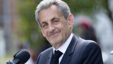 Actualités animales Affaire politique injustice Jeux de société Nicolas Sarkozy peine de prison