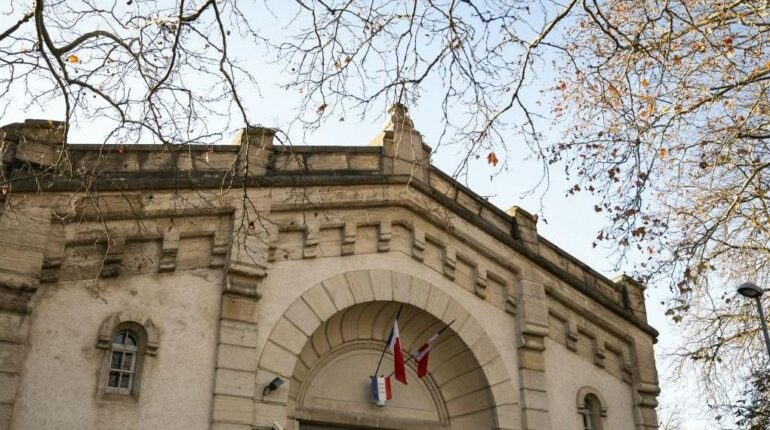 Conditions de détention contrôles de sécurité Évasion injustice Prisons françaises Surpopulation carcérale