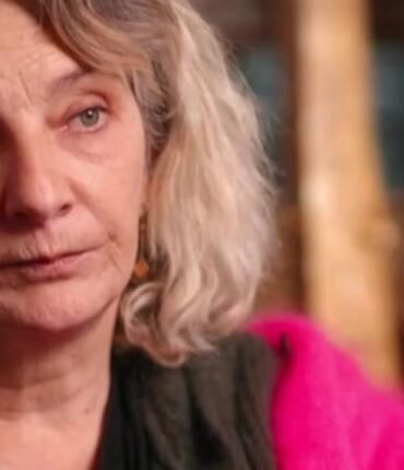 « Sale » : Corinne Masiero se confie sur cette humiliation qu&rsquo;elle a subie enfant à l&rsquo;école