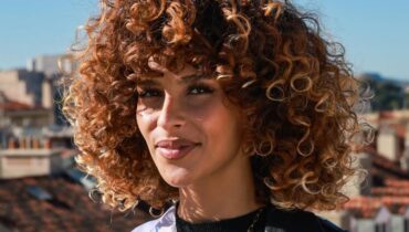 Cyberharcèlement Miss France 2016 et ses minis tresses collées Miss Provence Motion de destitution propos injurieux