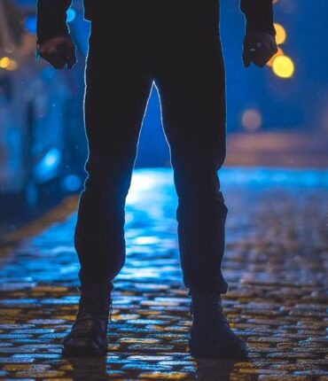 Toulouse : un homme de 50 ans poignarde deux ados puis charge les policiers qui ripostent par balle