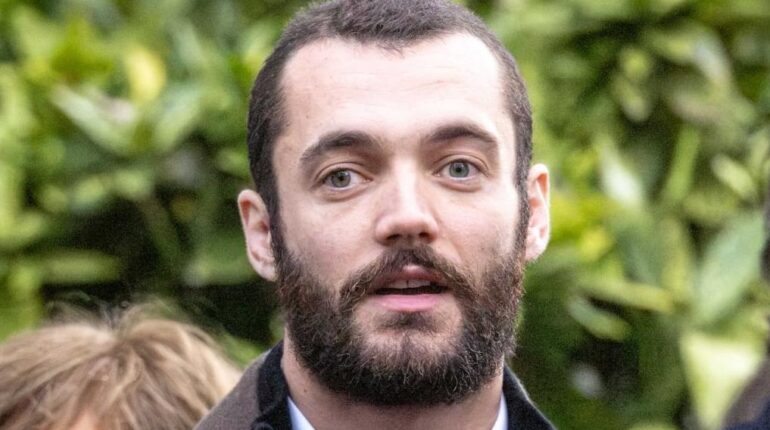 Louis Sarkozy propose d’envoyer 10% des immigrés dans l’armée pour « fabriquer des Français » Armée Assimilation Citoyenneté Débat société Immigration Service National Universel