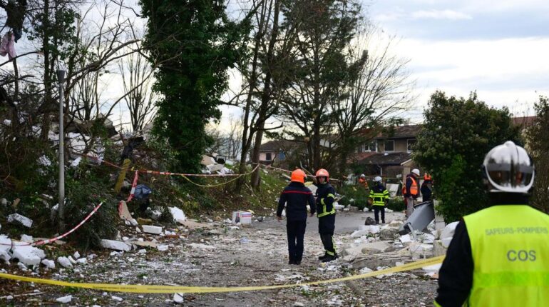 africain allaité trois enfants drame explosion premiers secours Trévoux