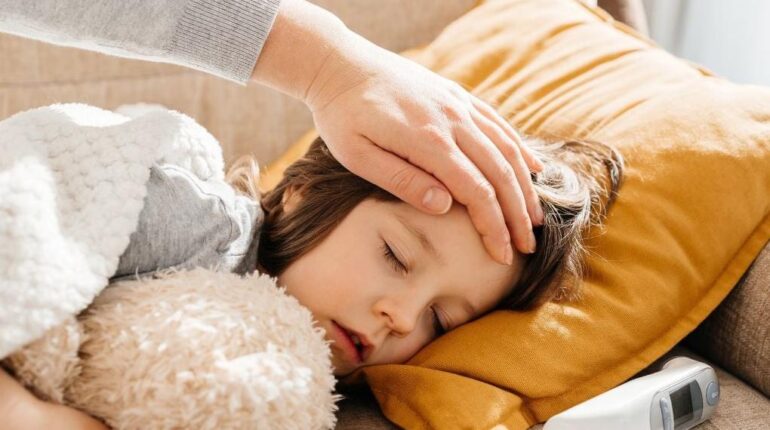 Grippe : ces 3 régions françaises déjà touchées par une vague précoce avant l’hiver accusent la France Co-vaccination épidémie grippe Hiver régions Santé Publique