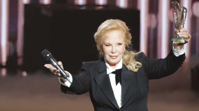 accusent la France Actualités musique Actualités people carrière chanteuse Sylvie Vartan