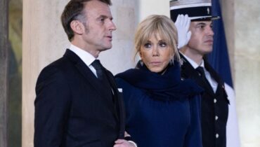 Brigitte Macron Champs-Élysées Famille présidentielle Journal intime Plus de respect de la vie privée