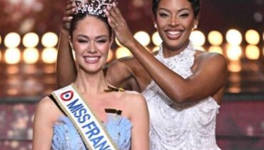 Déesse Miss France 2016 et ses minis tresses collées Miss Tahiti Origines Polynésie santé mentale