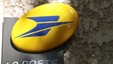 Apéro de Noël Colis Cyberattaque La Poste Panne internet Services bancaires