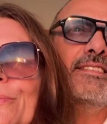 Véronika Loubry annonce le décès de son mari Gérard Kadoche à 61 ans après deux ans de lutte contre le cancer