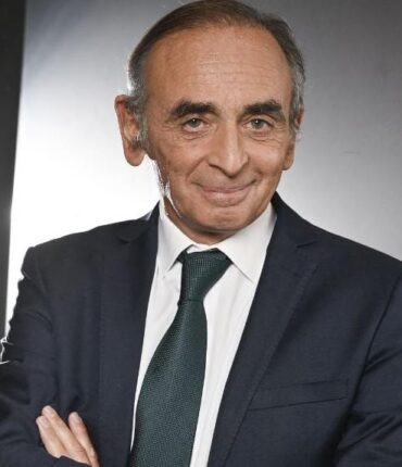 Islam en France : Éric Zemmour défend l&rsquo;assimilation culturelle contre la visibilité religieuse publique
