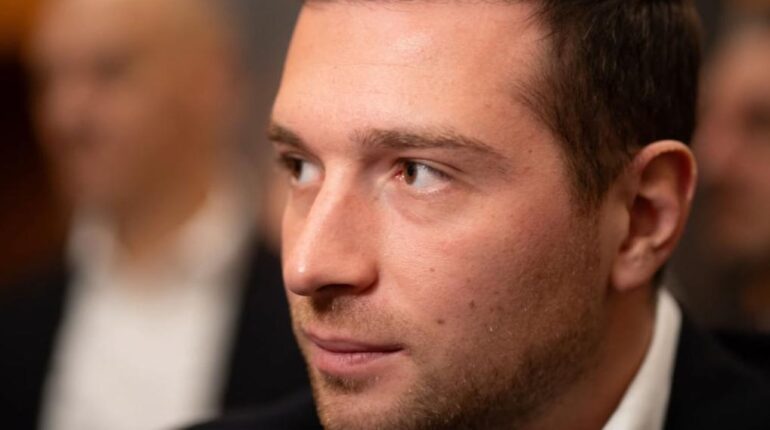 Débat télévisé Jordan Bardella Léa Salamé Politique française Quelle époque Rassemblement National Roselyne Bachelot