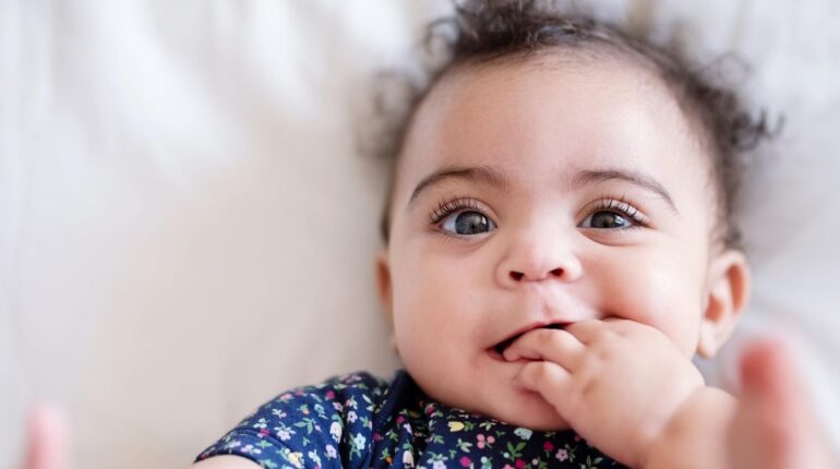 Choix prénoms Idées prénoms Prénoms en A Prénoms filles Prénoms rares 