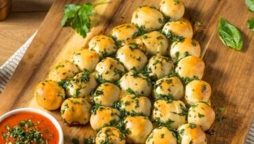 Alimentation végétarienne Apéritif Apéro de Noël Cuisine rapide Mozzarella Pâte feuilletée Recette facile